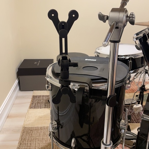 Adjustable iPad holder for drum set - Picture 2 of 2
